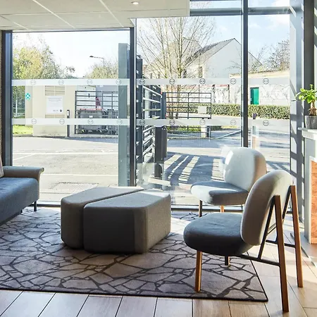 Palaiseau 3* Igny (Essonne)