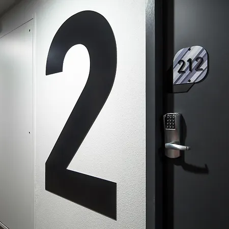 Hotel Palaiseau 3*