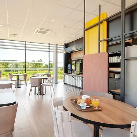Hotell Palaiseau Igny (Essonne)