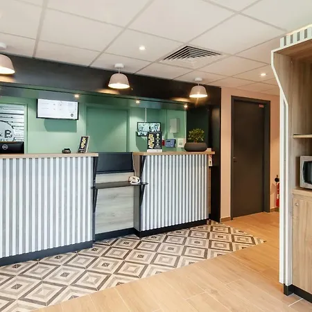 Hotell Palaiseau Igny (Essonne)