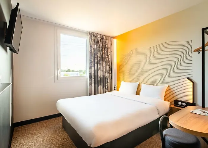 Hotel Palaiseau